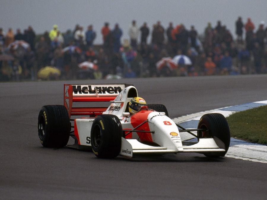  McLaren Ford MP4-8 1993 года  (фото 6 из 10)